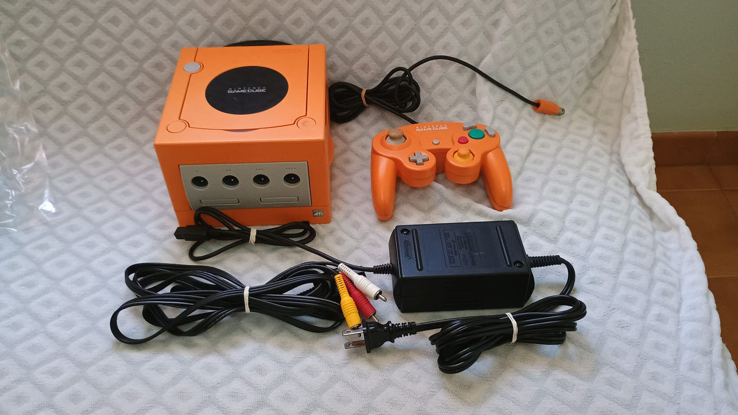 Game Cube-Console-Orange-Boxed-Ntsc-Jap