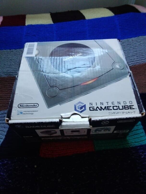 Console-Game Cube-Boxed-Silver-Ntsc-Jap