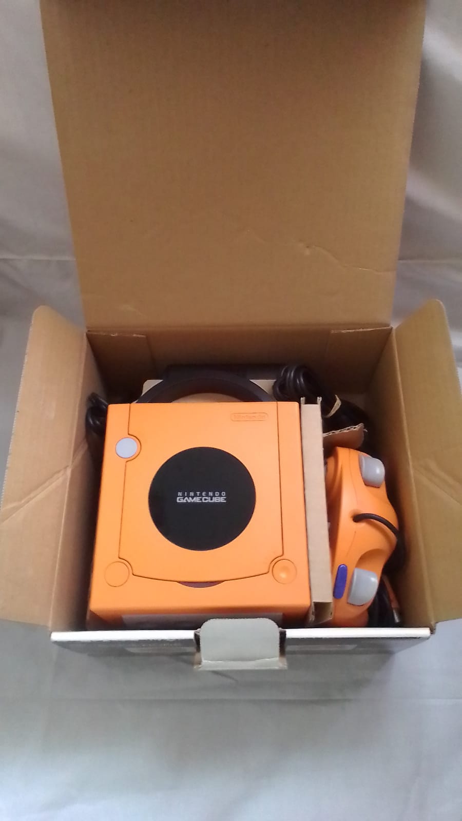 Game Cube-Console-Orange-Boxed